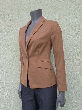 Banana Republic (Philippines) Ladies Classic Tan Blazer *Ticket Pocket*